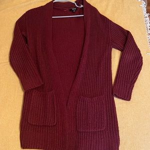 Ana Maroon. Medium cardigan